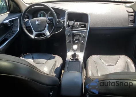 2013 Volvo Xc60 T6 z USA, uszkodzony, nr VIN YV4902DZ4D2461074